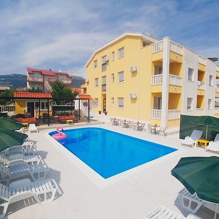 Villa Iva-Dom Kastela Exterior photo