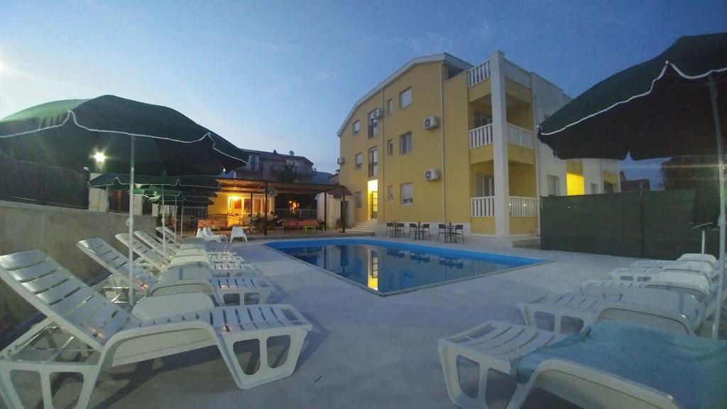 Villa Iva-Dom Kastela Exterior photo