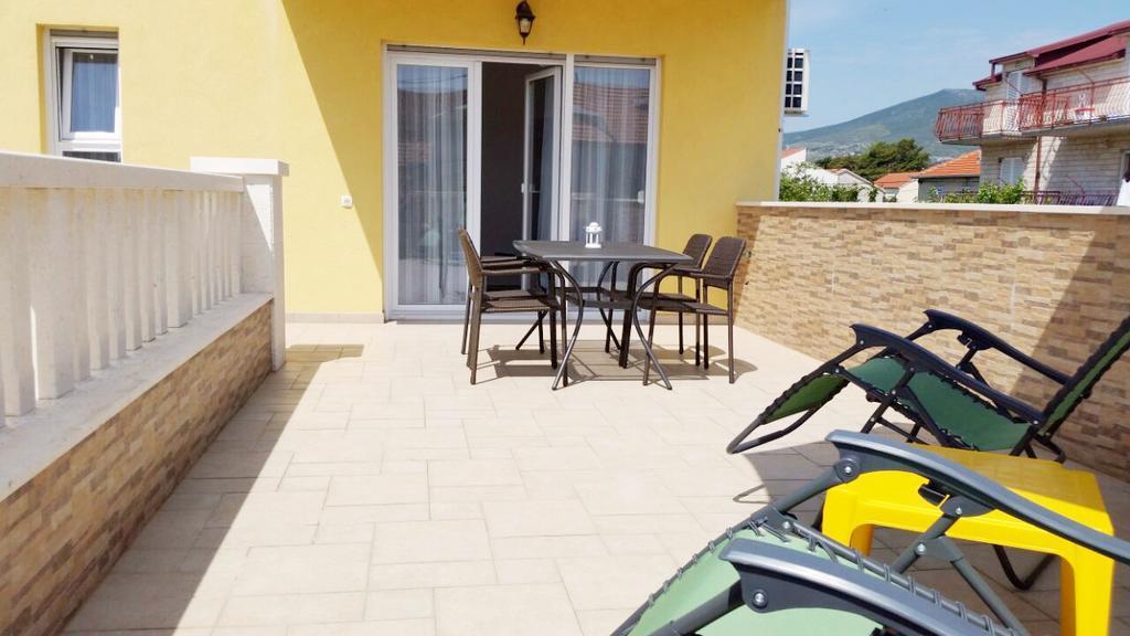 Villa Iva-Dom Kastela Exterior photo
